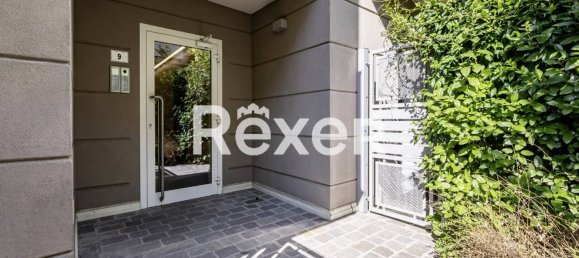 5 rooms Apartment in Bologna, Italy No. 267482 2