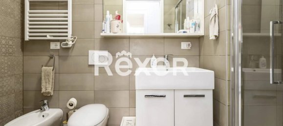 5 rooms Apartment in Bologna, Italy No. 267482 28