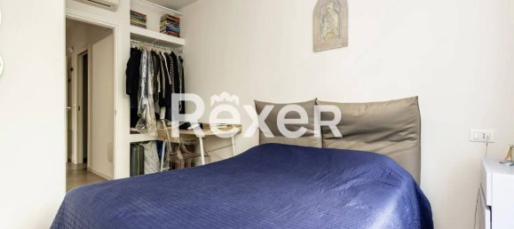 5 rooms Apartment in Bologna, Italy No. 267482 19