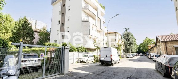 5 rooms Apartment in Bologna, Italy No. 267482 38