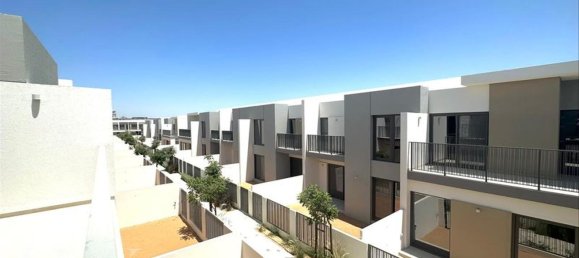 4 bedrooms Townhouse in Tilal Al Ghaf, UAE No. 101501 8