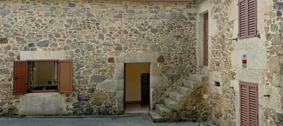 4 Schlafzimmer Haus in A Coruna, Spain, Nr. 122498 13