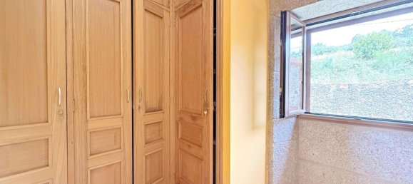 4 Schlafzimmer Haus in A Coruna, Spain, Nr. 122498 29