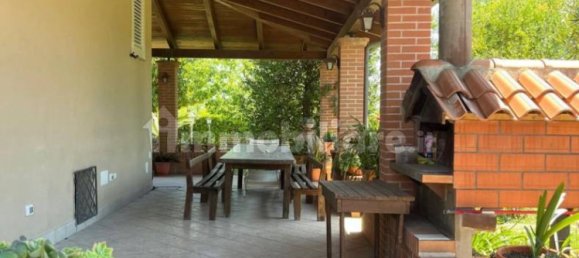 6 bedrooms Villa in Campagna, Italy No. 296234 5