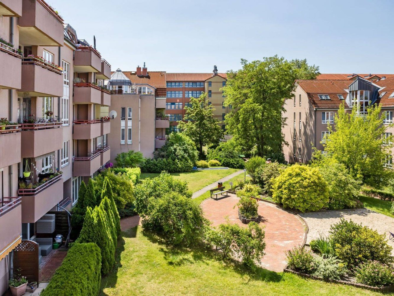 4 rooms Apartment in Mariendorf, Germany No. 246492