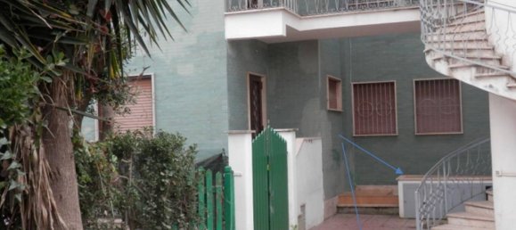 3 rooms Apartment in Ardea, Italy No. 189825 2