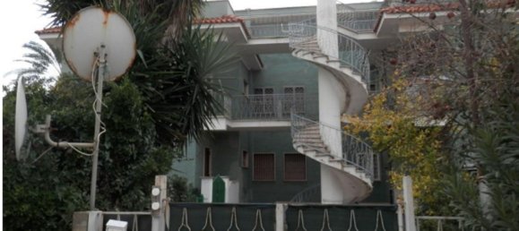 3 rooms Apartment in Ardea, Italy No. 189825 3