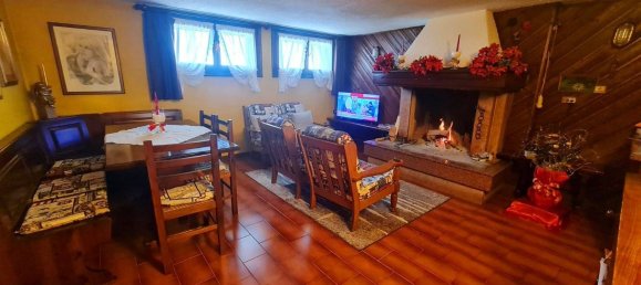 7 rooms House in Eraclea, Italy No. 74747 6