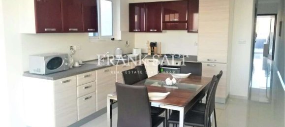 Ático de 2 dormitorios en Saint Julian's, Malta No. 4929 4