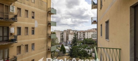 3 Schlafzimmer Wohnung in Catanzaro, Italy, Nr. 291288 11