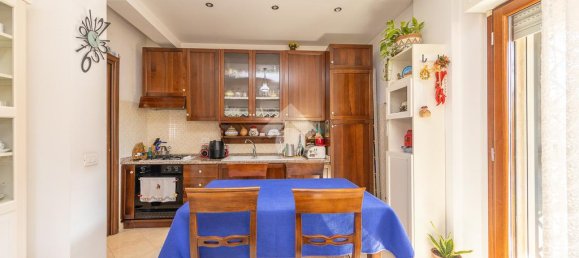 Apartamento de 1 dormitorio en Rome, Italy No. 353015 9