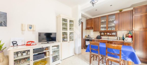 Apartamento de 1 dormitorio en Rome, Italy No. 353015 8