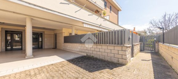 Apartamento de 1 dormitorio en Rome, Italy No. 353015 32