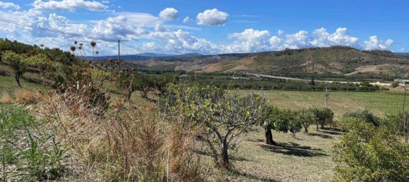 Terreno en Catanzaro, Italy 8201 m² No. 12566 6
