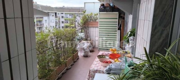 4 bedrooms Duplex in Turin, Italy No. 49757 9