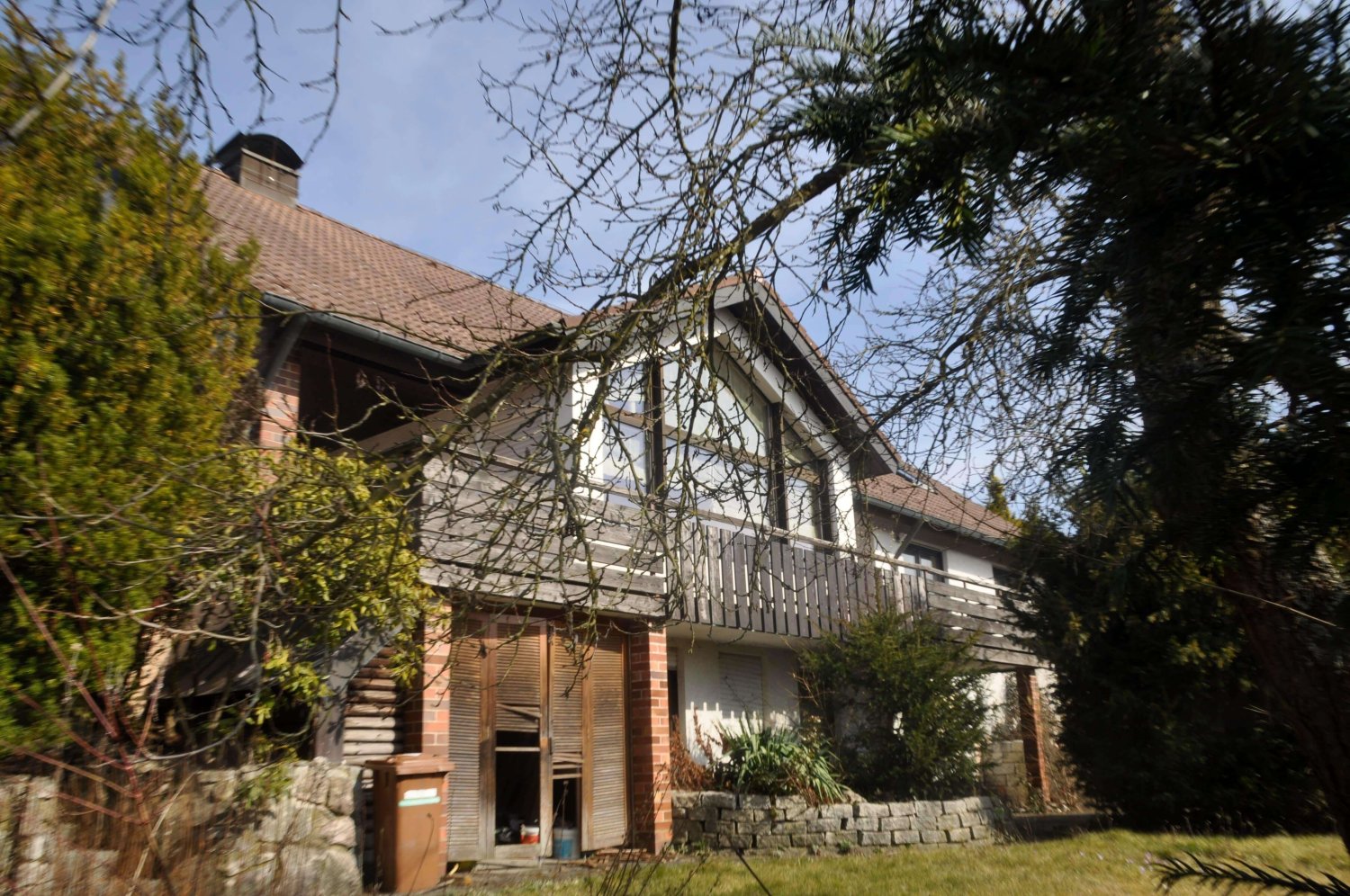 Casa de 2 dormitorios en Hof, Germany No. 79142