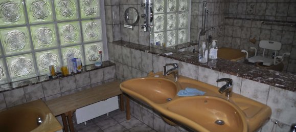 Casa de 2 dormitorios en Hof, Germany No. 79142 16