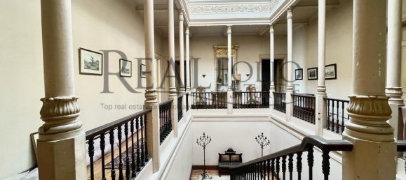 7 bedrooms Castles in Oeiras, Portugal No. 106044 19