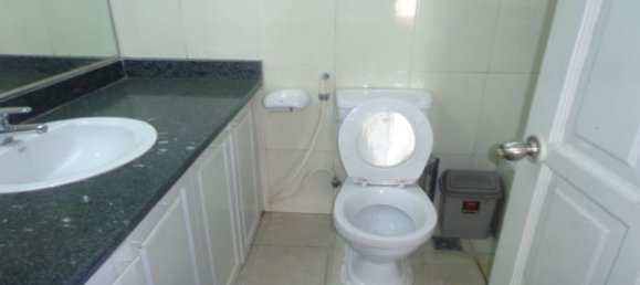 Apartamento de 3 dormitorios en Tay Ho, Vietnam No. 6051 8