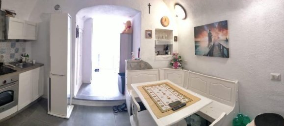 2 Schlafzimmer Wohnung in Ventotene, Italy, Nr. 334274 5