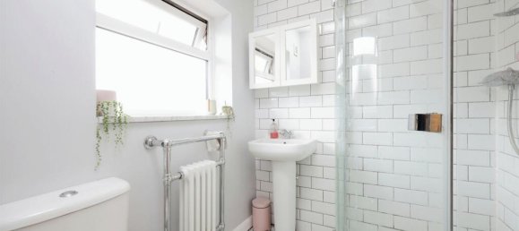 3 Schlafzimmer Haus in Watford, United Kingdom, Nr. 6784 14