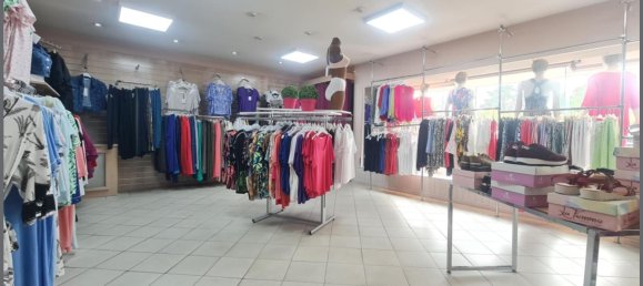 3-salle Propriété commerciale à Mâcon, France No. 276875 5