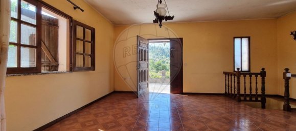 2 bedrooms House in Arcos de Valdevez, Portugal No. 189384 2