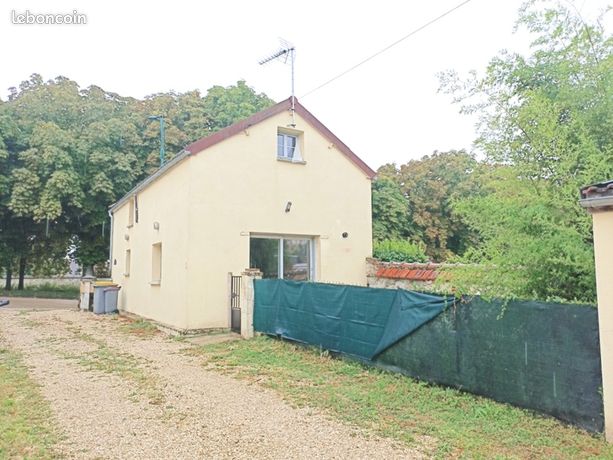 Casa de 2 dormitorios en Joigny, France No. 364015
