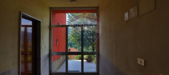 6 rooms Apartment in Leivi, Italy No. 116849 39