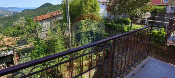 6 rooms Apartment in Leivi, Italy No. 116849 38