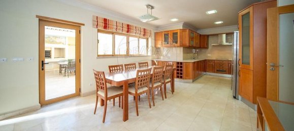 Вилла с 4 спальнями в Лагоа, Португалия № 16983 10