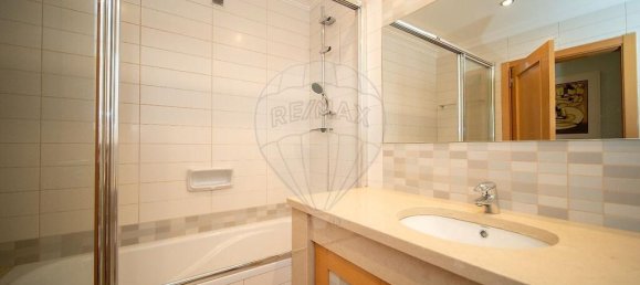 Вилла с 4 спальнями в Лагоа, Португалия № 16983 41