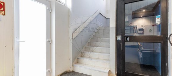 Almacén en Lourinha, Portugal 1280 m² No. 65453 7