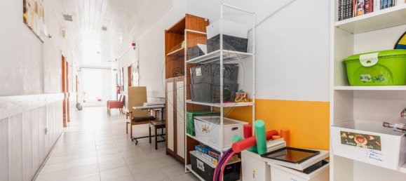 Almacén en Lourinha, Portugal 1280 m² No. 65453 23