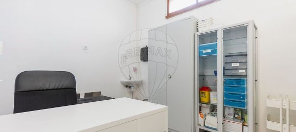 Almacén en Lourinha, Portugal 1280 m² No. 65453 26