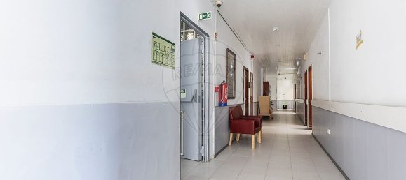 Almacén en Lourinha, Portugal 1280 m² No. 65453 27