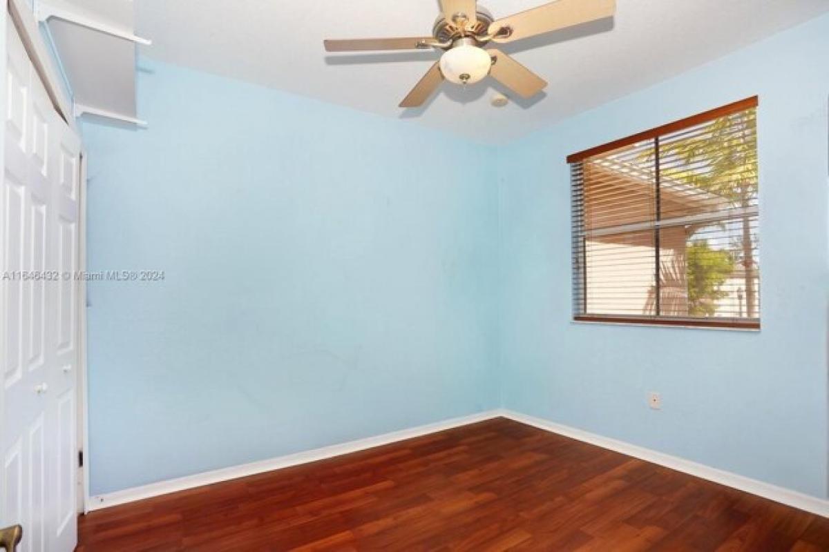 3 bedrooms House in Miami, USA No. 261700