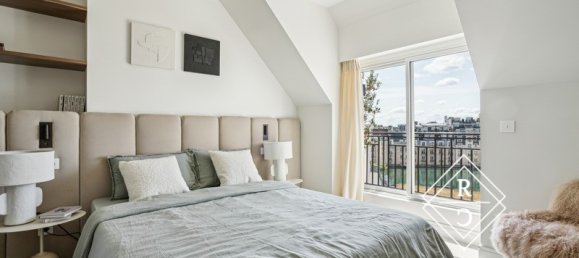 4 bedrooms Duplex in Paris, France No. 179456 11