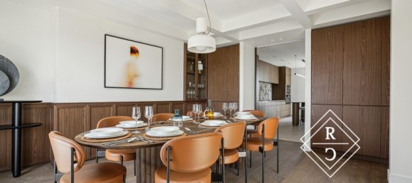 4 bedrooms Duplex in Paris, France No. 179456 5