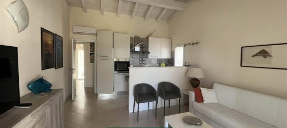 3 rooms Apartment in San Teodoro, Italy No. 31996 5