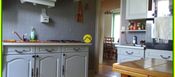 2 chambres Appartement à Neuvy-sur-Barangeon, France No. 226752 5