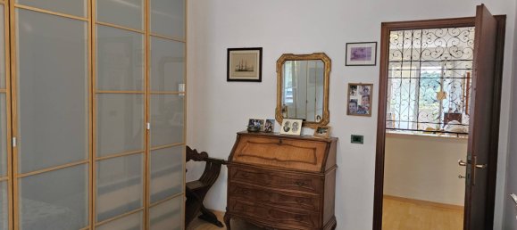 2-Zimmer Wohnung in Genoa, Italy, Nr. 296698 8