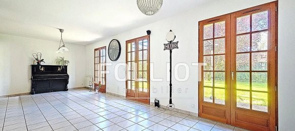 Casa de 3 dormitorios en Calvados, France No. 357582 3