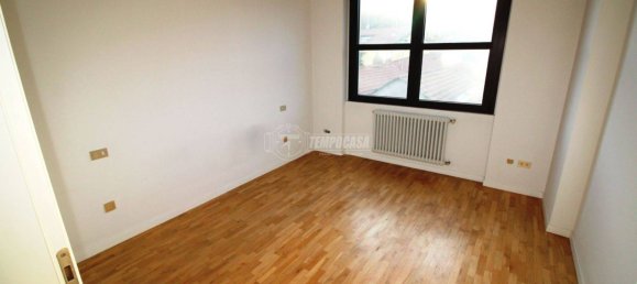 4 bedrooms Apartment in Cermenate, Italy No. 76567 15