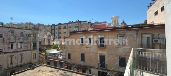 2 chambres Appartement à Naples, Italy No. 264220 20