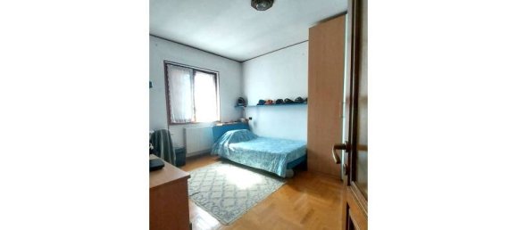 4 bedrooms Apartment in Rome, Italy No. 13595 35