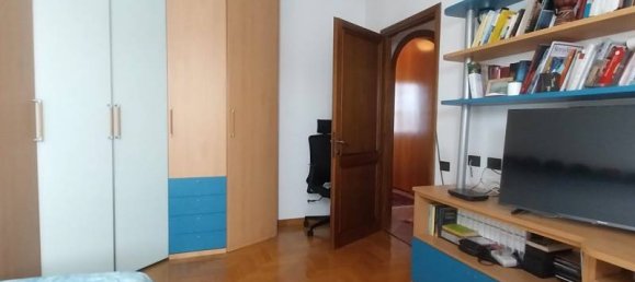 4 bedrooms Apartment in Rome, Italy No. 13595 36