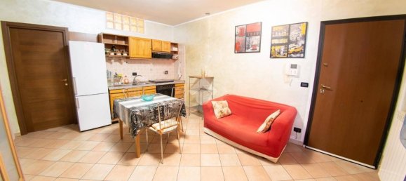 1 chambre Appartement à Rivarolo Canavese, Italy No. 264100 3