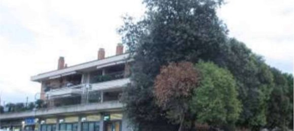 3 rooms Apartment in Rome, Italy No. 296740 5