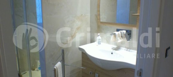 3 Schlafzimmer Wohnung in Trani, Italy, Nr. 350765 13